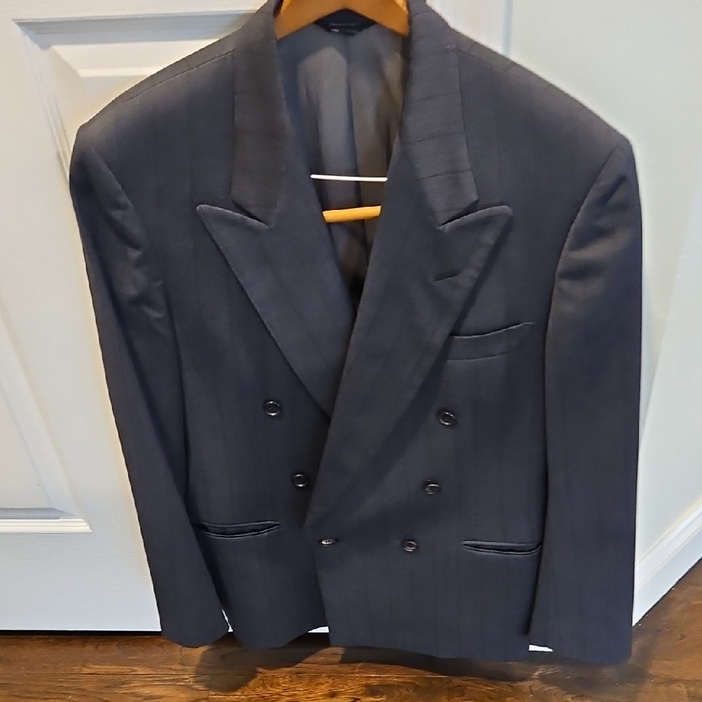 Classic Gray Double-Breasted Men's Blazer